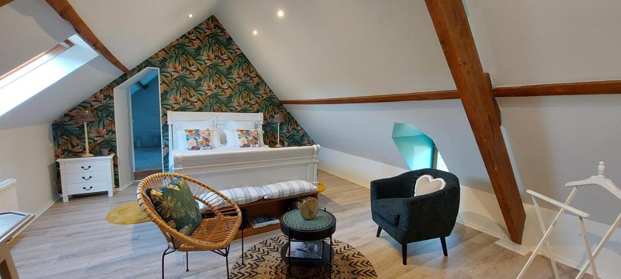 Manoir De Turqueville Les Quatre Etoiles Bagian luar foto