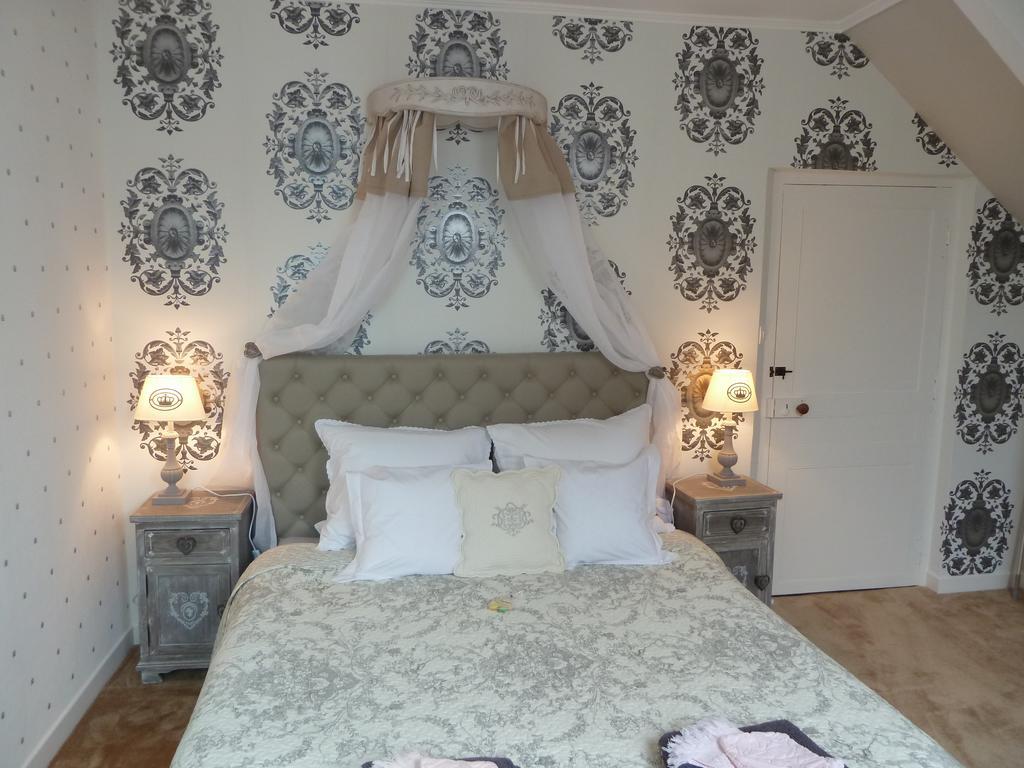 Manoir De Turqueville Les Quatre Etoiles Bagian luar foto
